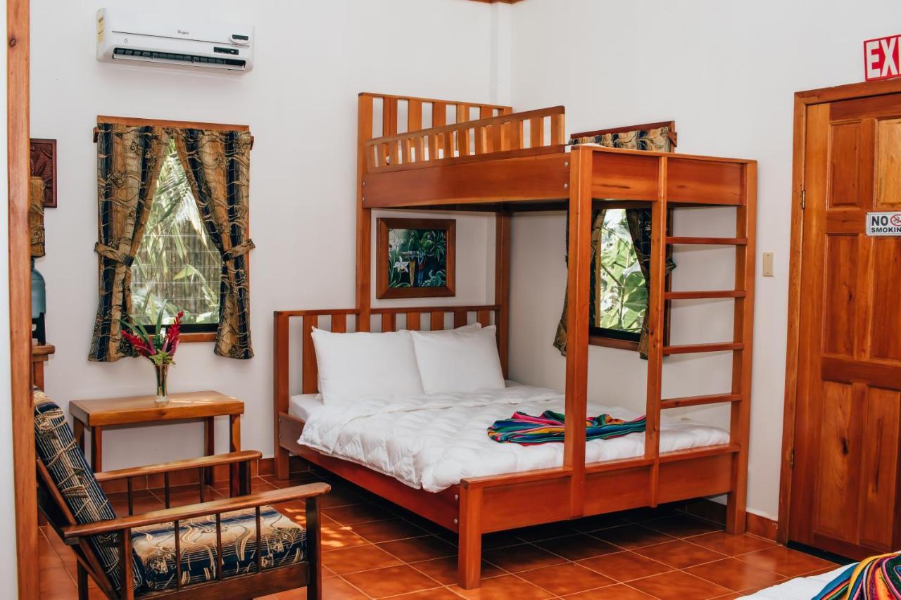 Mariposa Jungle Lodge Сан-Игнасио Экстерьер фото