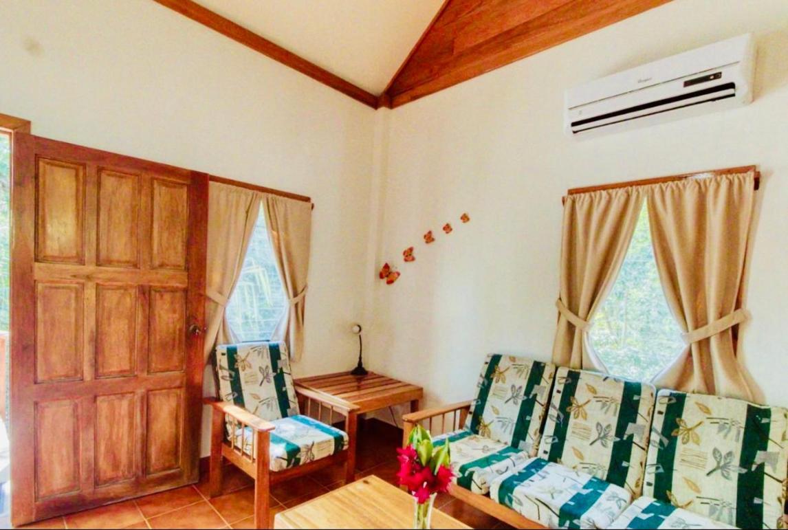 Mariposa Jungle Lodge Сан-Игнасио Экстерьер фото