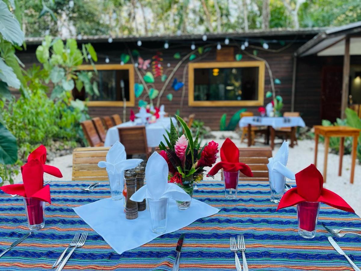 Mariposa Jungle Lodge Сан-Игнасио Экстерьер фото